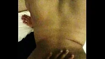 Riproduci Giovane ragazza gotica asiatica scopata cruda da un uomo di colore