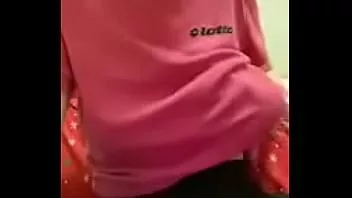 再生 彼女のおっぱいで遊んで潜望鏡のティーン