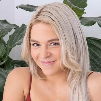 Pornostar Rharri Rhound